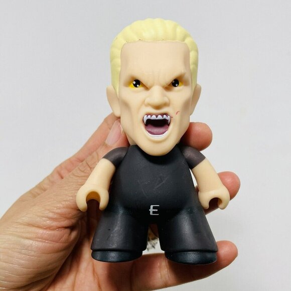 Titans Buffy Vampire Slayer Spike Figure Villain Toy Vinyl Loose Adjustable Play - Picture 1 of 10
